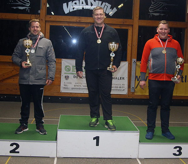 tl_files/BOEE/Pressereferent Dateien/Eisstocksport Winter 2019 2020/200104 SM OEM Weitensport in Winklarn/4.1.20 WWB SM Winklarn HR BULI Podest.jpg
