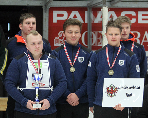 tl_files/BOEE/Pressereferent Dateien/Eisstocksport Winter 2019 2020/200118 OEM Mixed und Jug U19 Villach/18.1.20_OEMU19_Pl3_LV Tirol_600pxbr_100dpi.jpg