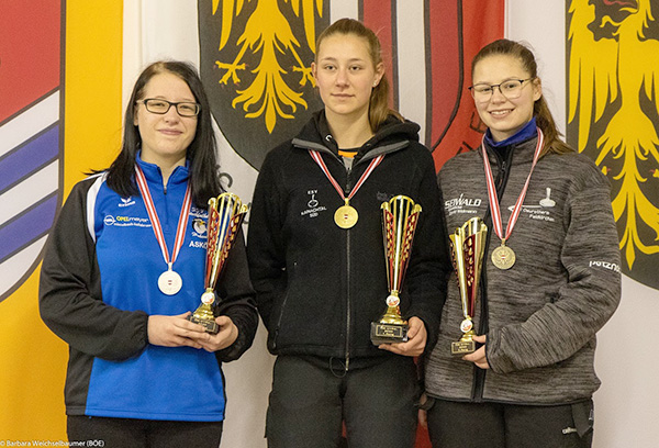 tl_files/BOEE/Pressereferent Dateien/Eisstocksport Winter 2019 2020/200126 SM ZIEL Marchtrenk Damenbewerbe/WJUG U19_ZIEL OEM 600px.jpg