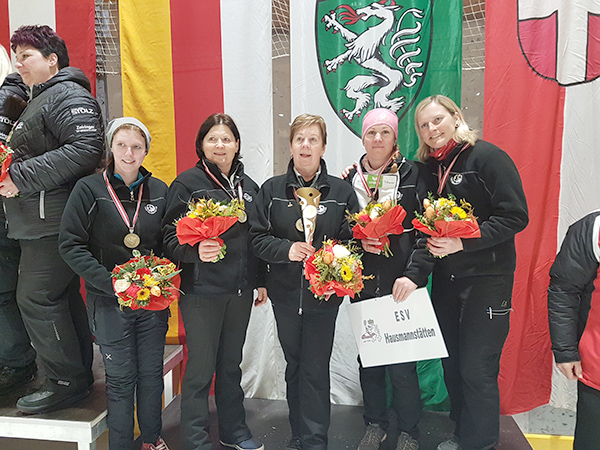 tl_files/BOEE/Pressereferent Dateien/Eisstocksport Winter 2019 2020/200201 Bundesliga Ost Damen MSP Wolfsberg/HB BOEE 1.2.2020 BOE HP Platz 3 ESV Hausmannstaeten.jpg