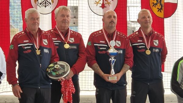 tl_files/aaa_Galerien/001_BILDER/9985 Eisstocksport 2021 2022/10.2.22 Vorschau WM 2022/Final Four Oberwart 22/ASKOe BM 2022 SV Strasswalchen 600 x 338 BOEE HP.jpg