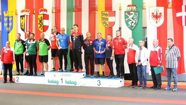 tl_files/aaa_Galerien/001_BILDER/9985 Eisstocksport 2021 2022/10.2.22 Vorschau WM 2022/Final Four Oberwart 22/ZIEL OEM 22 HERREN BEWERBE Klagenfurt Stocksport 17.09.22/Teambewerb Podium 1-3 BOEE 600 px.JPG
