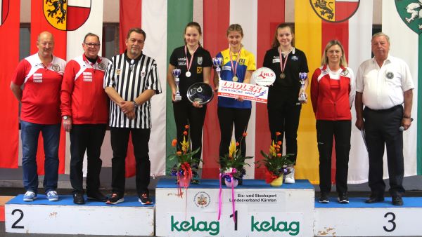 tl_files/aaa_Galerien/001_BILDER/9985 Eisstocksport 2021 2022/10.2.22 Vorschau WM 2022/Final Four Oberwart 22/Ziel OEM 2. Tag 2022 Klagenfurt/BOEE HP 600 px wJug U19.JPG