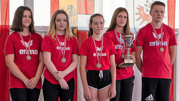 tl_files/aaa_Galerien/001_BILDER/9986_Stocksport 2021/12.09.21_OEM U16 Murberg/12.09.21_OEM U16_Murberg_LV Tirol Platz 1 - 600 px breit.jpg
