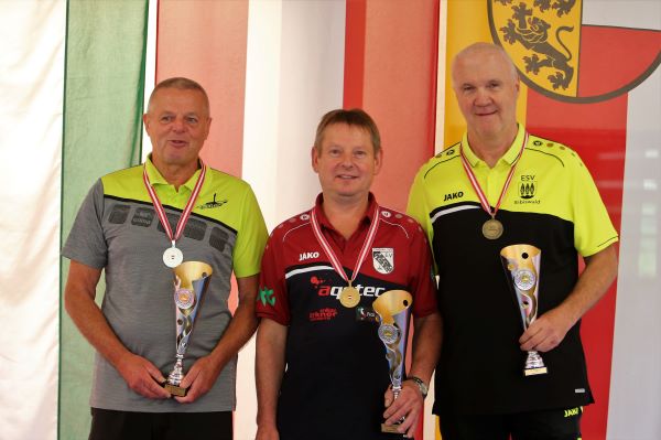 tl_files/aaa_Galerien/001_BILDER/9986_Stocksport 2021/18.09.21 ZIEL OEM Herrenbewerbe SA/BOEE HP 600px br Senioren Platz 1-3.jpg