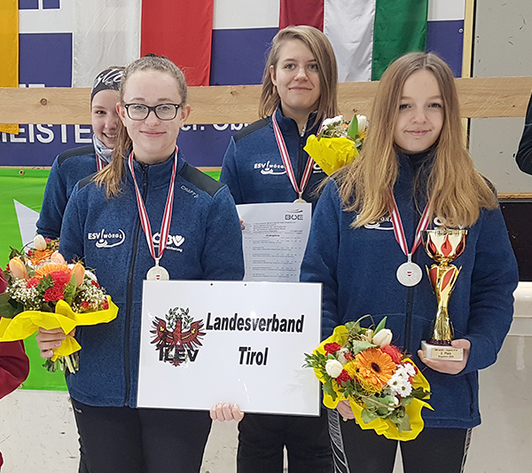 tl_files/aaa_Galerien/001_BILDER/9991_Bilder Eisstocksport 2020/200208 OEM U14 WJ U19 in Klagenfurt/8.2.20 OEM WJUG U19_Platz 2_LV Tirol_Klagenfurt.jpg