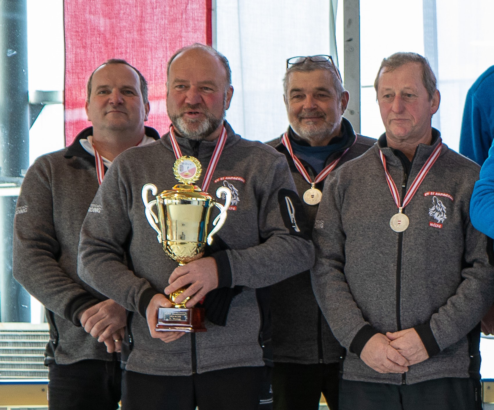 tl_files/aaa_Galerien/001_BILDER/9991_Bilder Eisstocksport 2020/2020 02 22 OEM Senioren Voecklabruck/2020-02-22 OEM SEN Voecklabruck Pl 2 St Ruprecht Woelfe.jpg