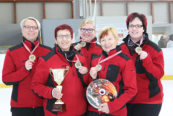 tl_files/aaa_Galerien/001_BILDER/9999 EISSTOCKSPORT 2015_16/SM Da + HE/SM DA_3. St Veit im Muehlkreis_web.jpg