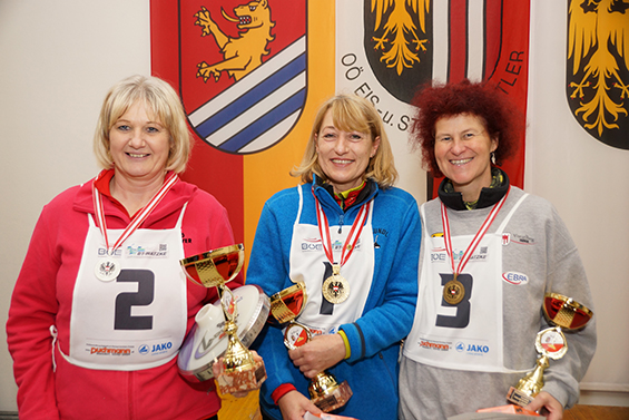 tl_files/aaa_Galerien/001_BILDER/9999 EISSTOCKSPORT 2015_16/Ziel ESTSP 2016/2016E_SM-Ziel_Damen.jpg