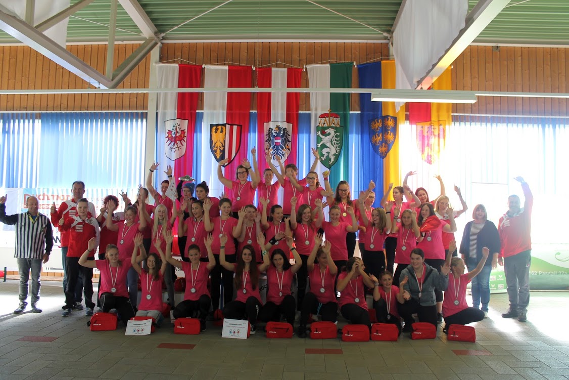 tl_files/aaa_Galerien/03 JESZ/Girls Trophy/Gruppe Girls Trophy.jpg